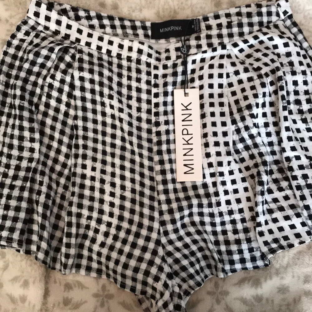 MINKPINK gingham shorts // M